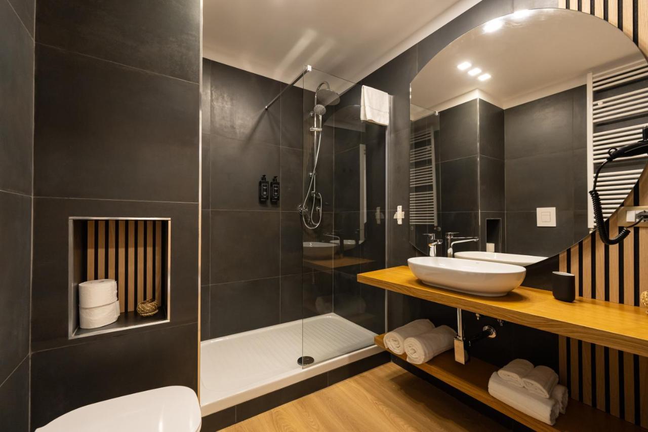 Toledo Relais Suites - By Pera Rooms Collection ナポリ エクステリア 写真